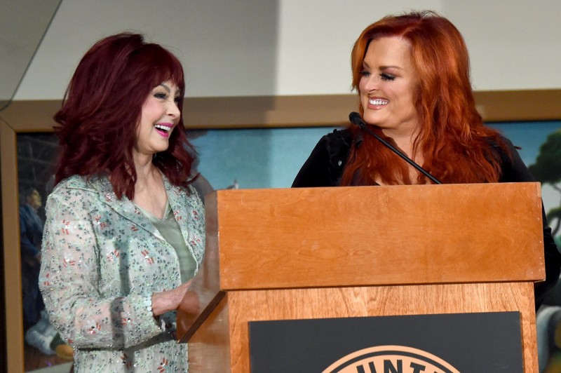 Country Music Hall Of Fame Showcases The Judds In New Exhibit