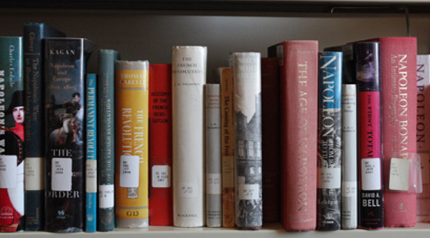 library-books-shelf