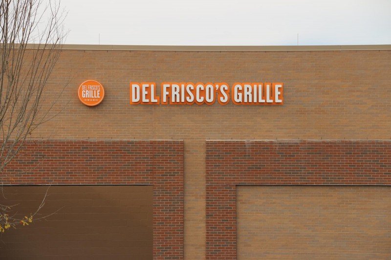 delfriscosgrilleerw1