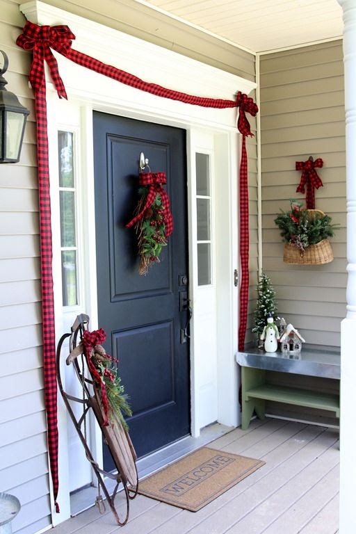 ribbon on front door