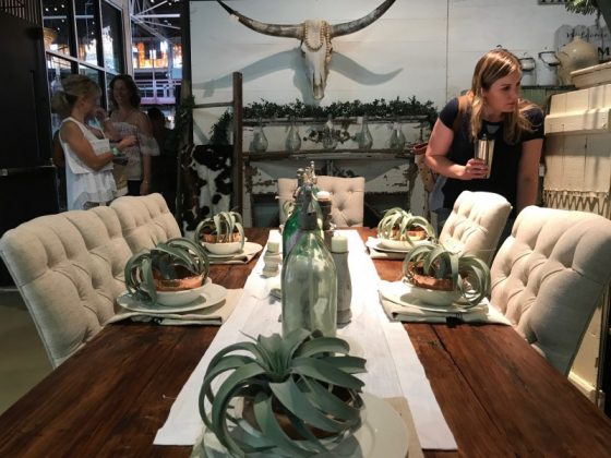 y Farmhouse Pop-up Show