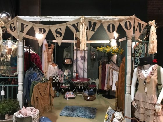 y Farmhouse Pop-up Show
