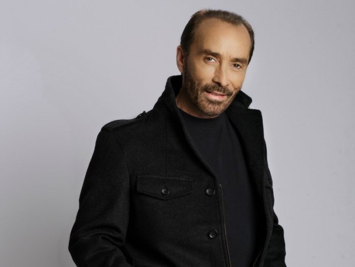 Lee Greenwood at the Franklin Theatre