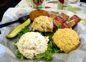 chicken salad chick florence al