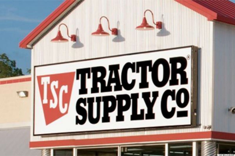 Tractor Supply Company Opens on Saturday with Giveaways Williamson Source