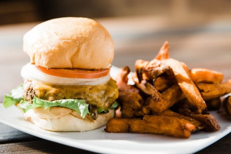 Burger Up Cool Springs First Certified AllergyFriendly Restaurant in