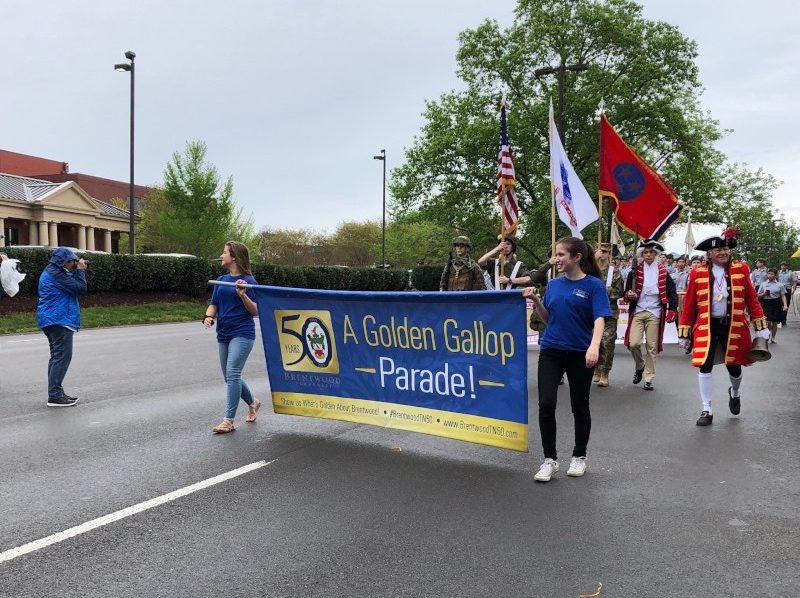Photos Golden Gallop Parade Honoring Brentwood's 50th Anniversary