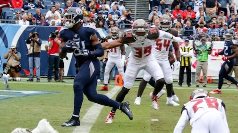 Titans Escape with Win Over Bucs