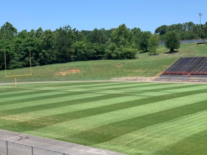 dickson county high school football field