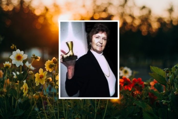 Roslyn "Roz" Tooker Highfill