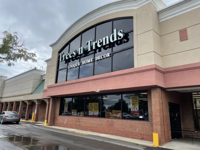 Trees n Trends Closes Williamson Source