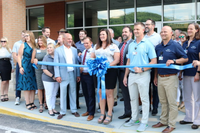 Bone-and-Joint-Ribbon-Cutting