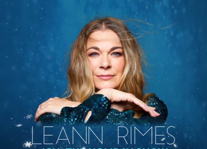 LeAnnRimes_1200x1200-e1658870538584 photo by Norman Seeff