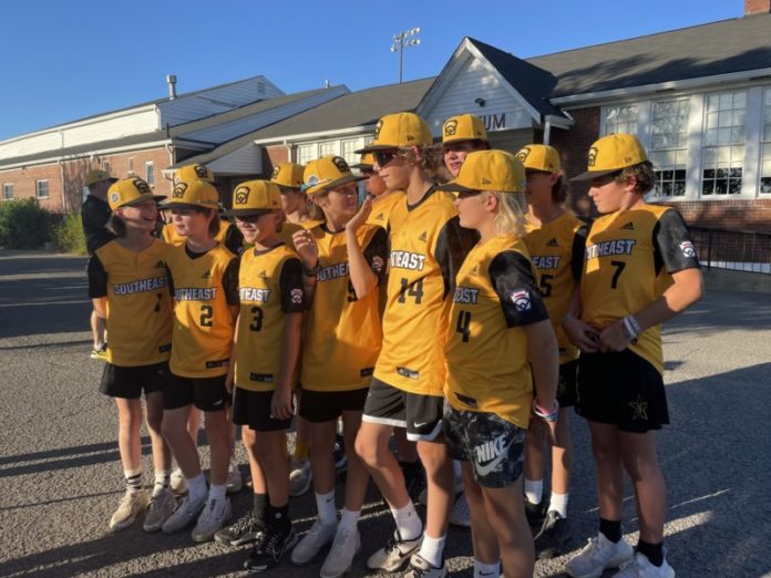 PHOTOS Home Parade for Nolensville Little League Team