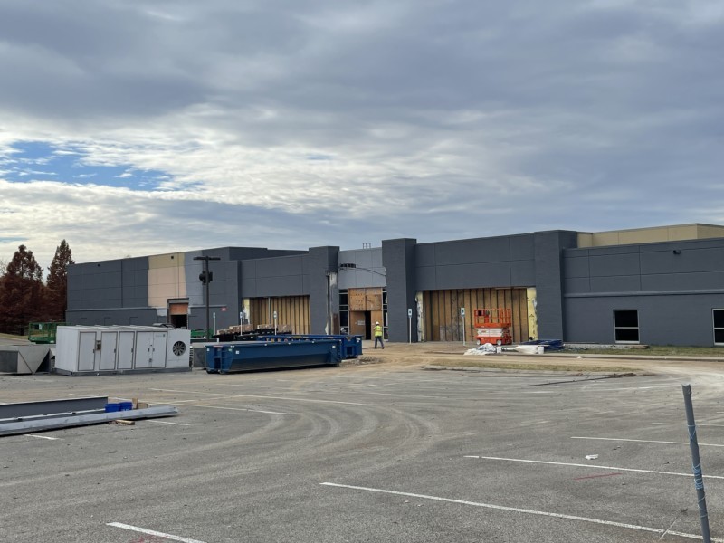 Tesla Motors to Open Flagship Store in Franklin by Mid 2023