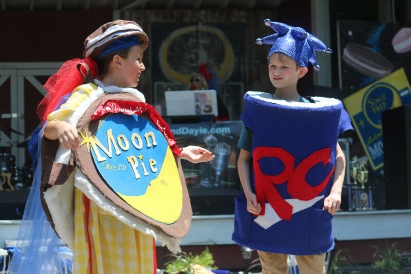 The Rc Cola Moon Pie Festival Takes Place In Historic Bell Buckle