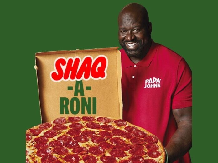 shaq-a-roni-papa-johns Basketball legend and Papa Johns franchisee Shaquille O'Neal and the Shaq-a-Roni pizza. (Photo: Business Wire)