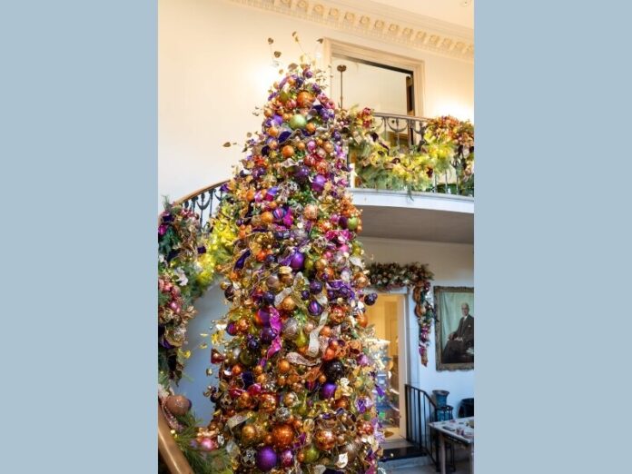cheekwood mansion holiday