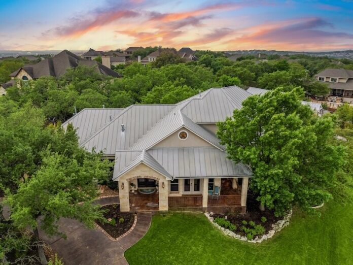 luxury home at sunset Top 5 Neighborhoods in Williamson County, TN