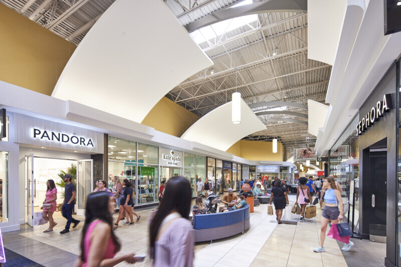 nike store franklin mills