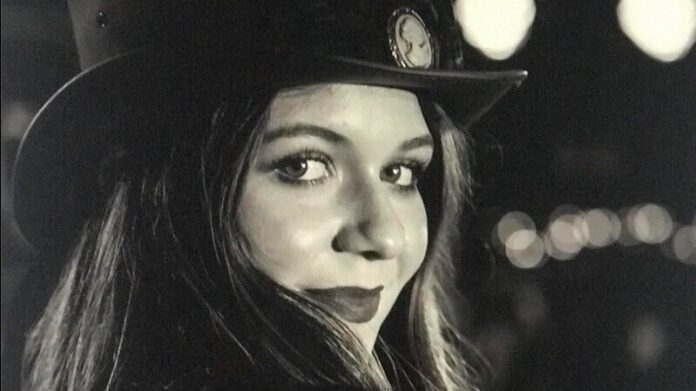 Ciera-MacKenzie Ciera-MacKenzie