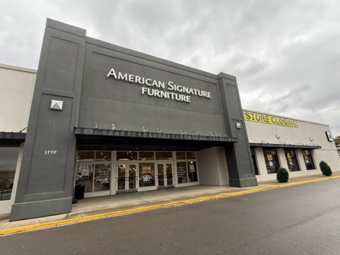 American-Signature-Furniture_4872