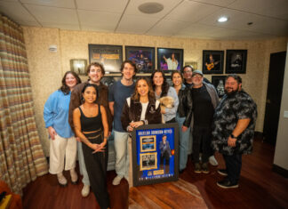 Photo of the Day: December 2, 2025