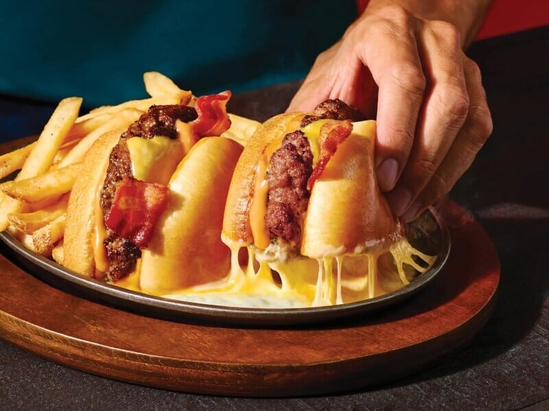 Applebee’s Adds NEW O-M-Cheese Burger for $11.99