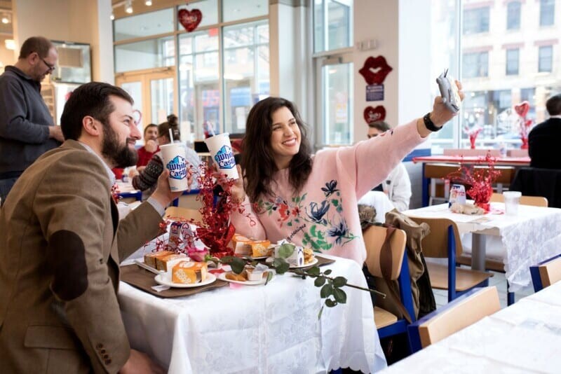 For the Ultimate Valentine’s Day Dinner, Reserve a Table at White Castle