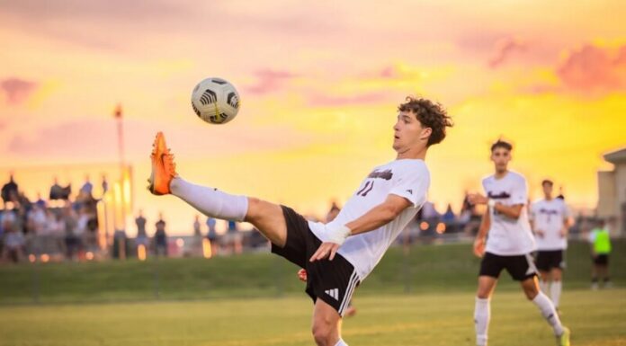 Franklin, Independence High Schools Battle on Soccer Field